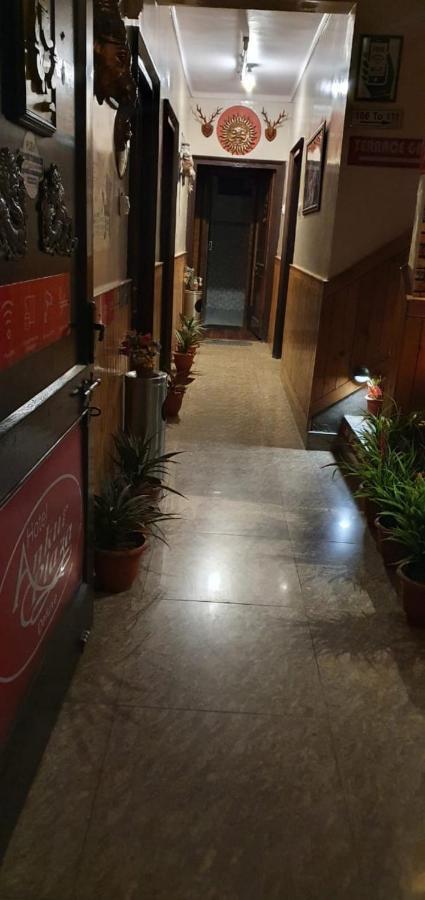 Goroomgo Ankur Lake View Mall Road Nainital - Prime Location With Luxury Room 외부 사진